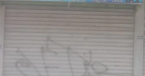 EL ROPERO DE SUZI Y ALGO MAS EL ROPERO DE SUZI Y ALGO MAS